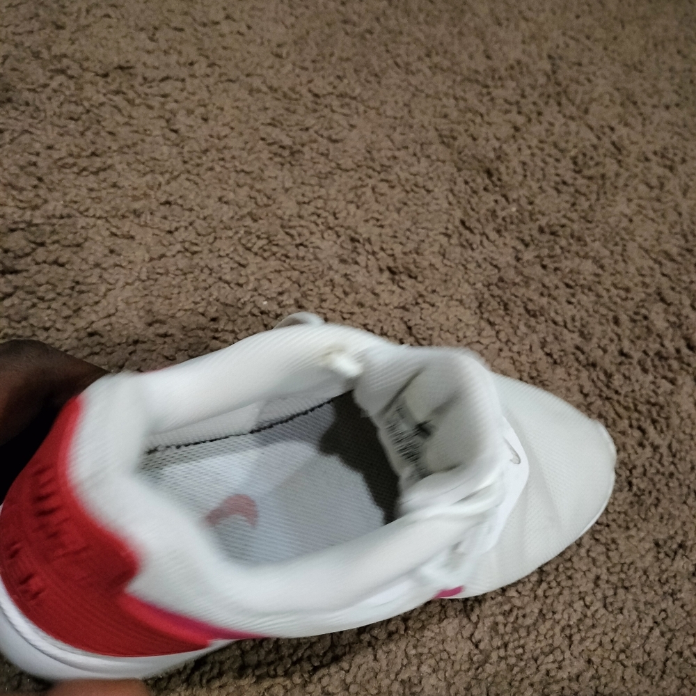 Shoes - Picture 5 of 11